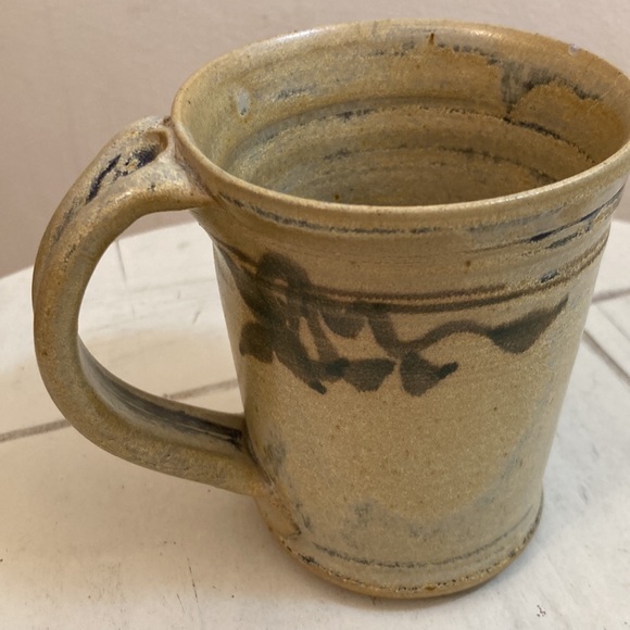 Lehman Goertzen Pottery mug - Picture 1 of 6